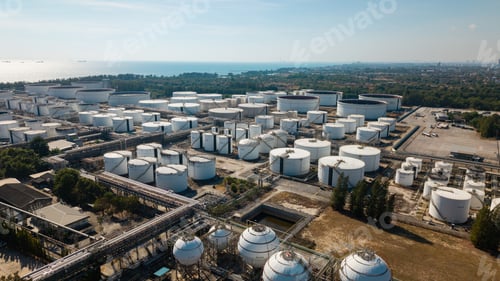 Preview: Aerial view of natural gas separation plant.