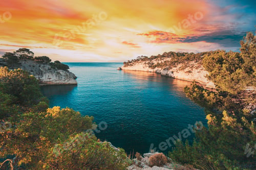 Preview: Cassis, Calanques, France. French Riviera. Beautiful Nature Of Cote De Azur On The Azure Coast Of