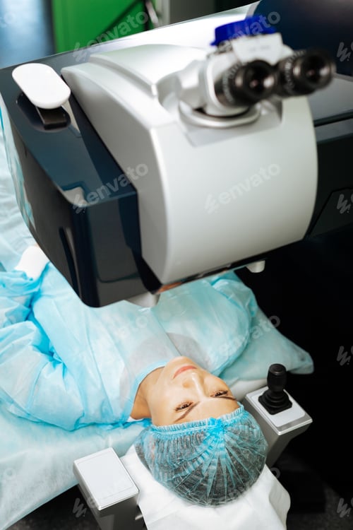 Preview: Top view of a woman on the medical bed