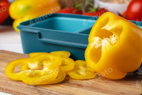Preview: Close up of bell pepper on kitchen table