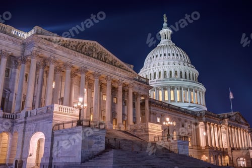 Preview: The famous illuminated United States Capitol at night