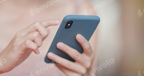 Preview: Use of mobile phone in city