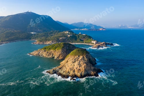 Preview: Ocean waves splash against rocks