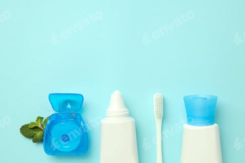 Preview: Concept of tooth care, space for text