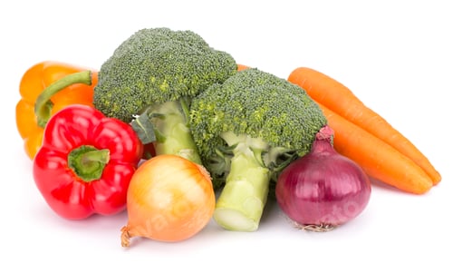 Preview: Fresh vegetables: brocolli, bell peppers, carrot, onion isolated on white background
