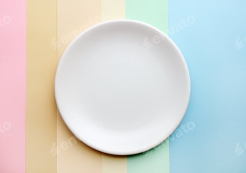 Preview: empty white plate