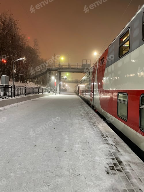 Preview: Station