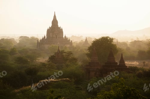 Preview: Thisawadi temple viewed from Dhammayazika Pagoda, Bagan, Mandalay Region, Myanmar