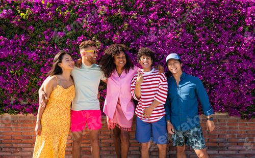 Preview: Group of young best friends bonding outdoors