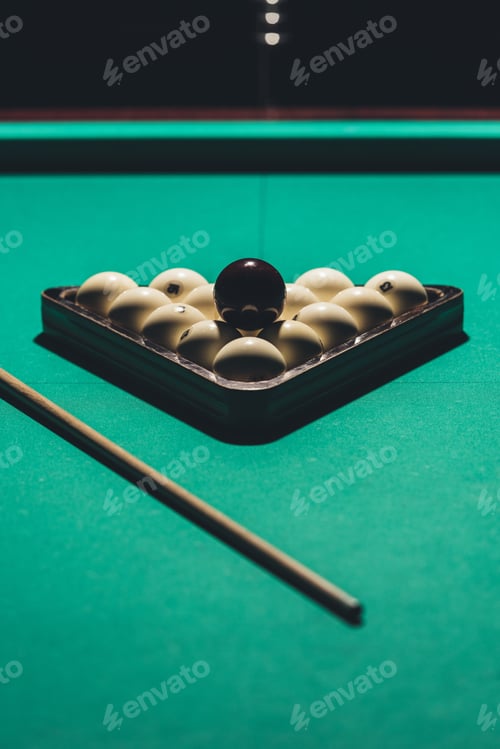 Preview: gambling table with russian billiard set and cue