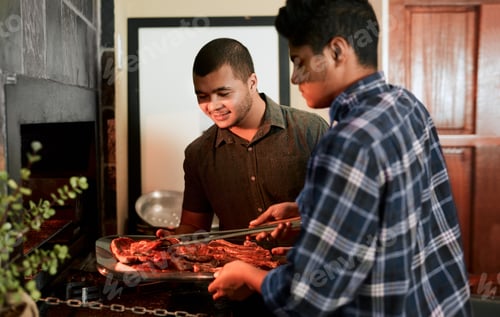 Preview: Chilling and grilling together