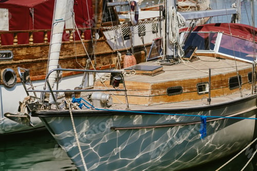 Preview: Beautiful scenic view of Alanya Marina with boats and mountains