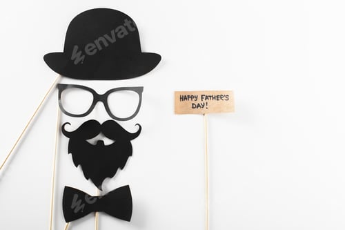 Visualização: Decoração em papel com texto feliz dia dos pais