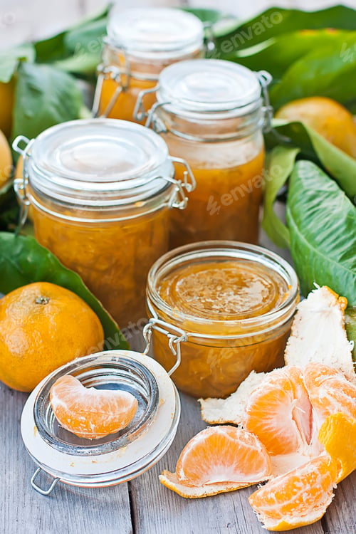 Preview: Jars with mandarine jam