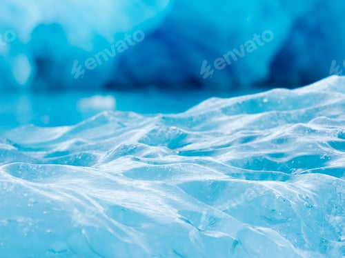 Preview: Glacial lake at the head of the Breidamerkurjokull glacier