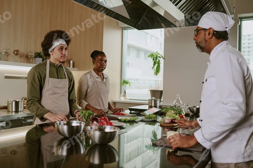 Preview: Chef Explaining Recipe Details