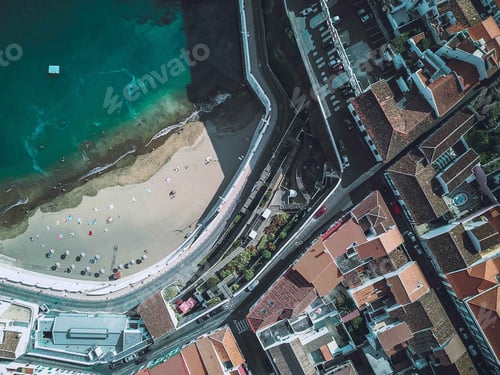 Preview: Aerial shot of the beach of an urban city