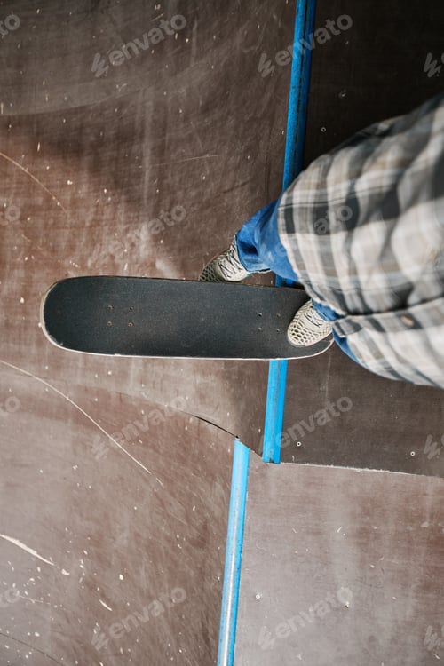 Preview: Skater on Ramp Heights