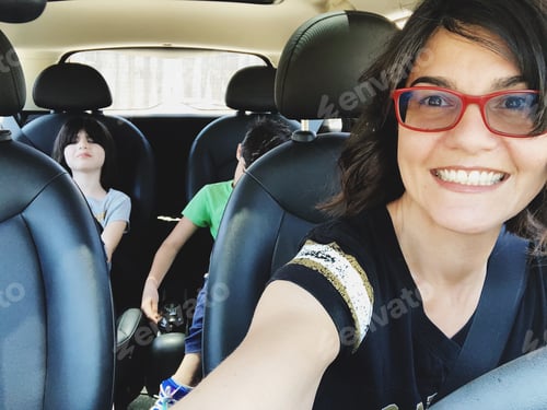 Preview: Happy driver