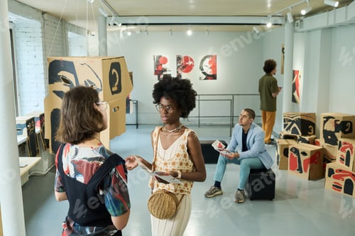 Preview: Discussing characteristics of new art
