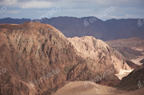 Preview: Valley in the Sinai desert with sand dunes and mountains