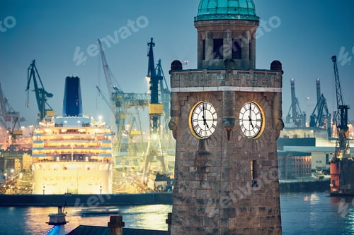Preview: Harbor at the night