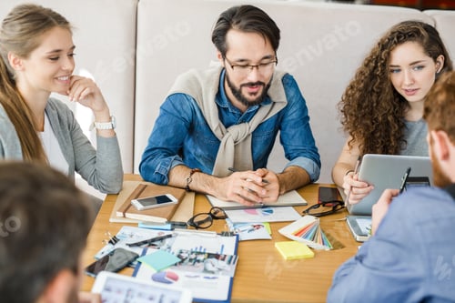 Preview: Meeting of creative designers