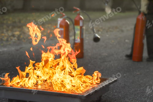 Preview: corporate safety - exercise during a firefighting course