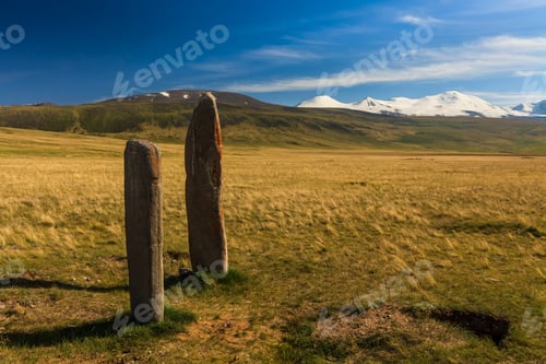 Preview: Picturesque landscape with mountains and green valley