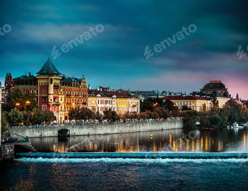 Preview: view of the evening Prague