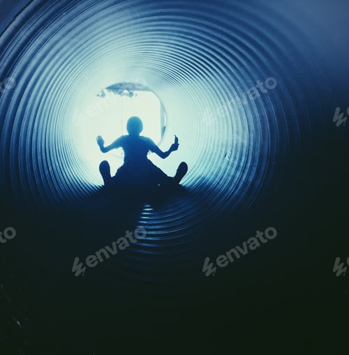 Preview: Kids in the sliding tunnel
