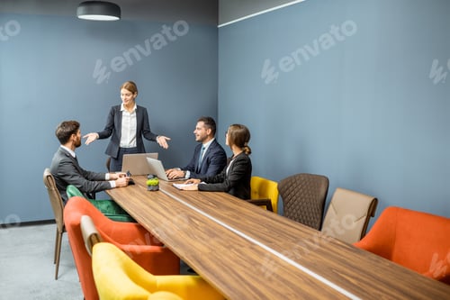 Preview: Business people at the meeting room