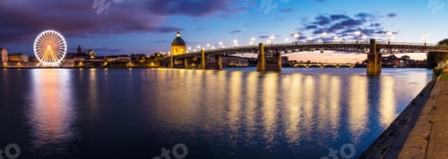 Preview: Bridge and Nice cityscape at sunset, Provence Alpes Cote d'Azur, France