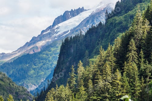 Preview: Mountains in Alaska