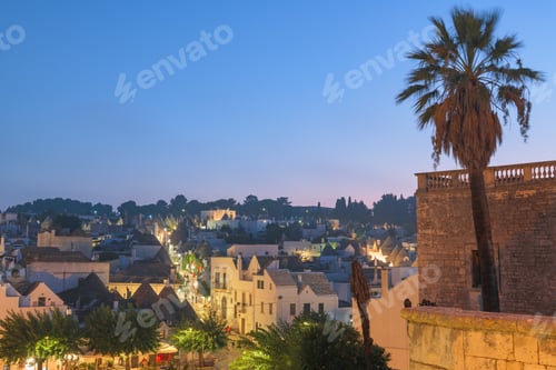 Preview: Alberobello, Italy with Trulli