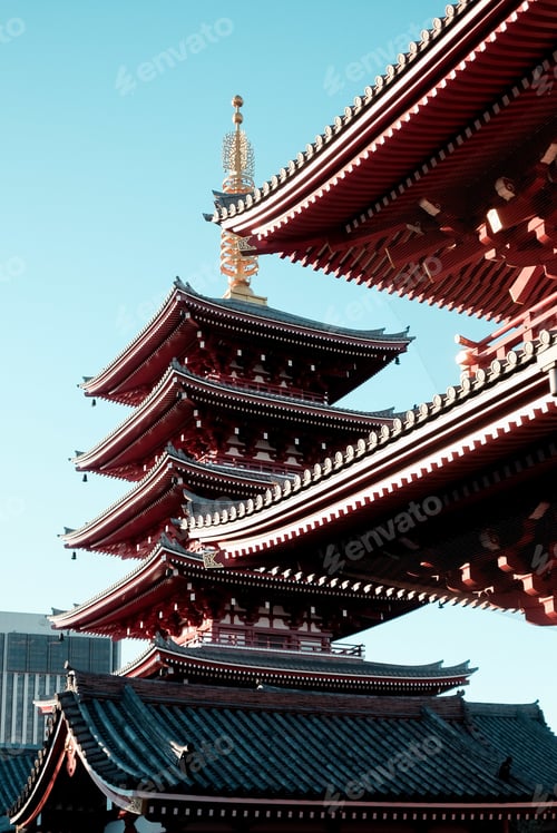 Preview: Vertical image of the five story pagoda beside the Senso-ji temple in Tokyo, Japan