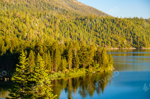 Preview: Lake Tahoe landscape - California, USA