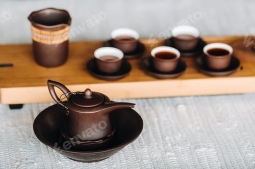 Preview: Preparing for a tea ceremony with a large company