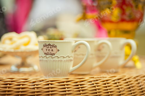 Preview: tea drinking outdoors