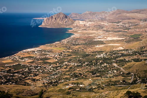 Preview: Mountainous landscape and coastline on the west coast of Sicily.