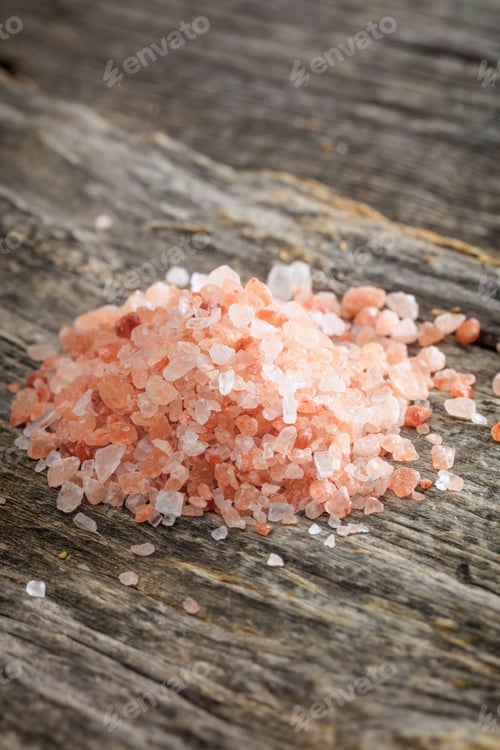 Preview: Himalayan pink salt set on old wooden surface