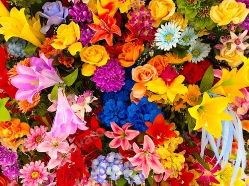 Preview: Bright vivid colors of flower arrangement