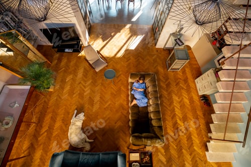 Preview: Cozy Home Moment from Above