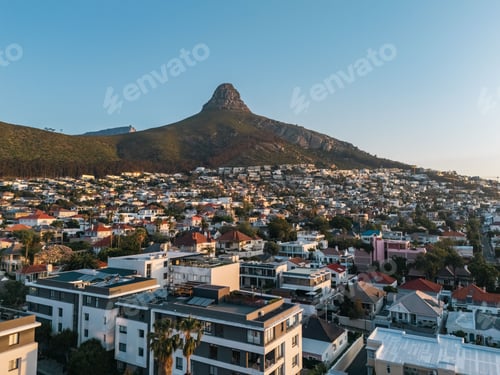 Preview: Cape Town residential view with Lion's Head