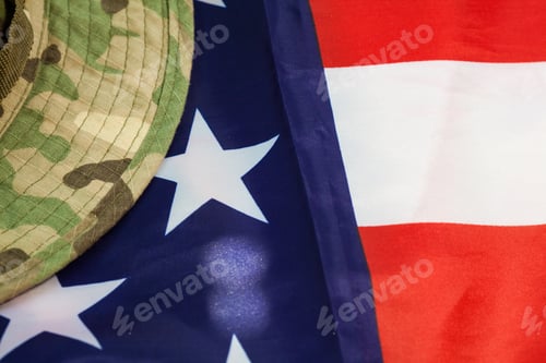 Preview: US flag with camouflage combat hat