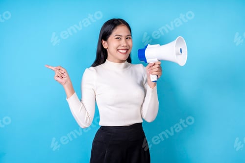 Preview: Women are doing various poses on a blue background.