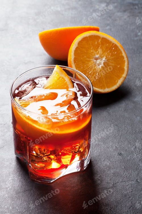 Preview: Negroni cocktail