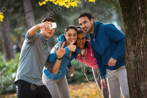 Preview: Autumn workout outdoors