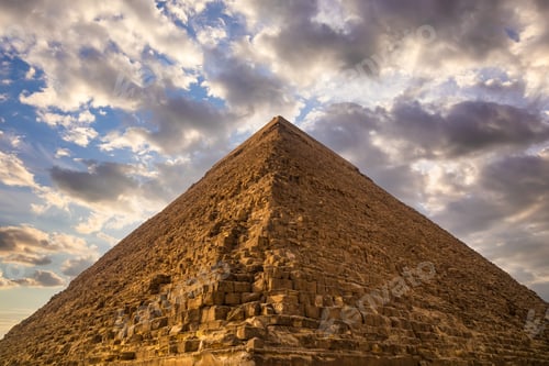 Preview: Great Pyramid of Cheops at sunset. Giza, Cairo, Egypt
