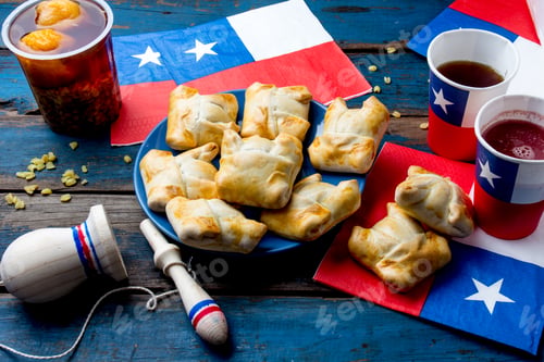 Preview: Chilean independence day. Traditional foods and drinks and tipical play emboque.